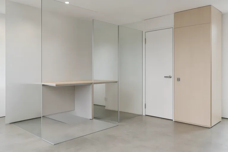 Illustration : Rénovation habillage distributeur automatique sur mesure : moderniser l'image de marque sans tout changer