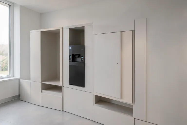 Illustration : Agencement de batterie sur mesure : intégrer plusieurs distributeurs automatiques
