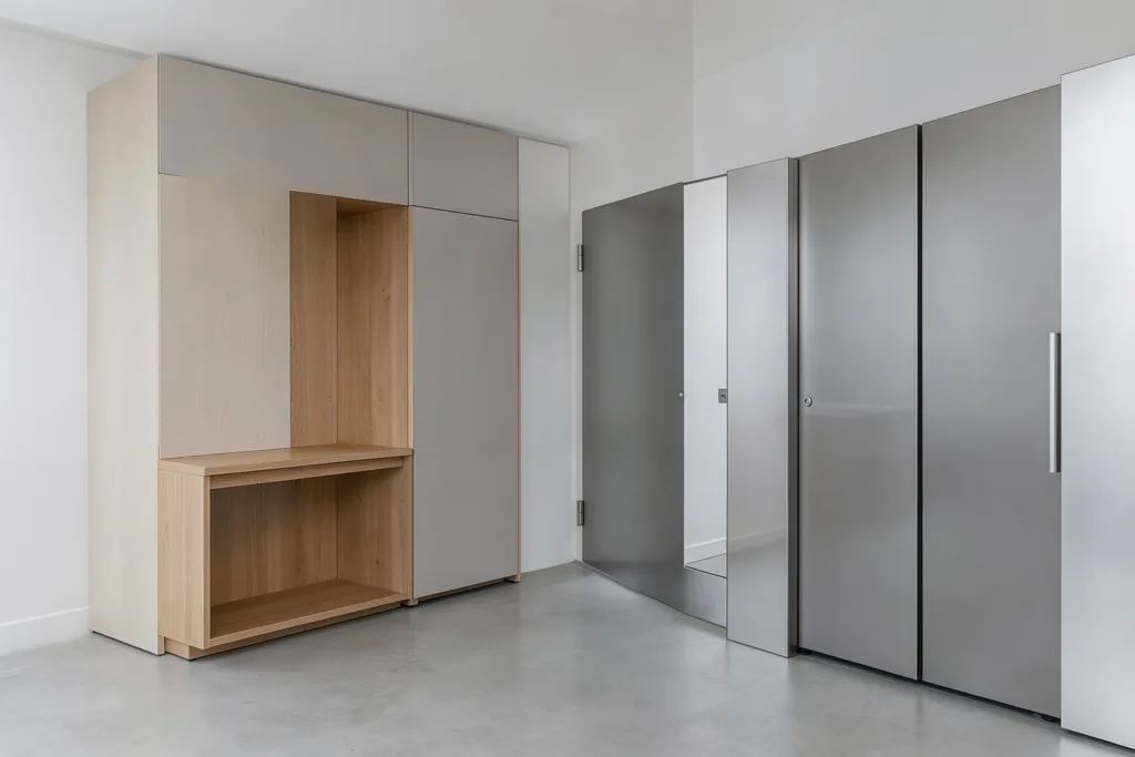 Illustration : Habillage distributeur : choisir entre bois, acier et inox